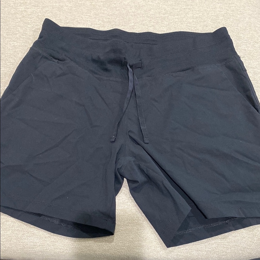 Tuff Athletics Black Athletic Shorts with Sleek Design
